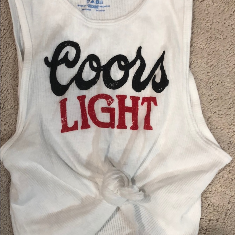 Colors Light Tank - Picture 2 of 3